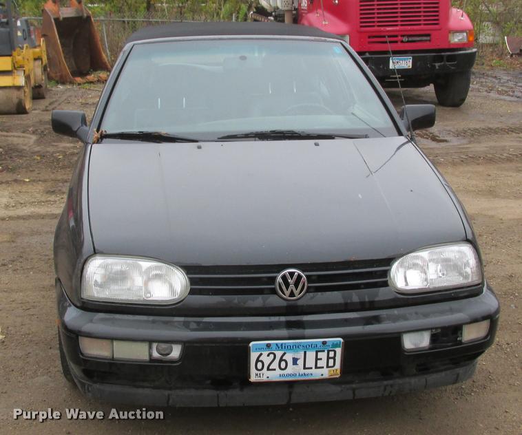 image for item K4247 1999 Volkswagen Cabrio convertible