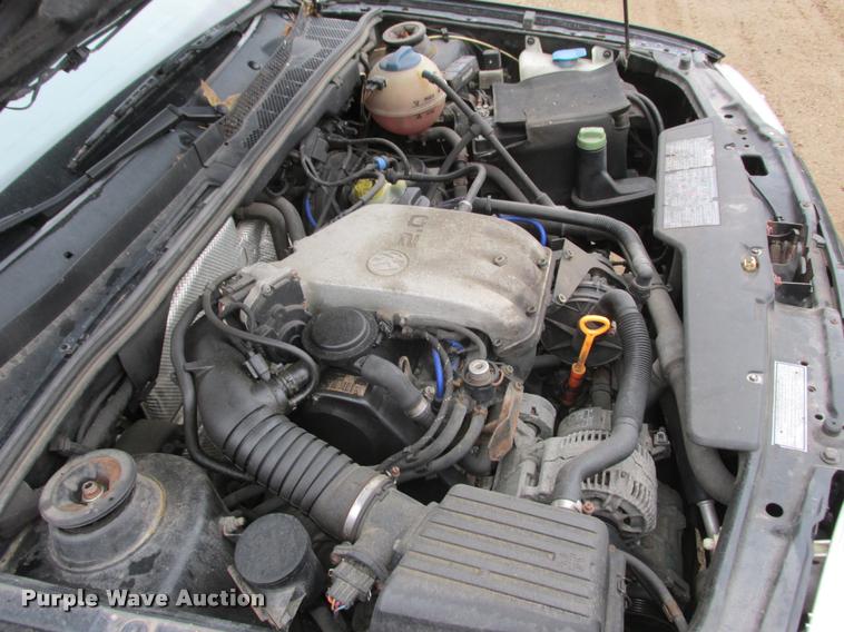 image for item K4247 1999 Volkswagen Cabrio convertible