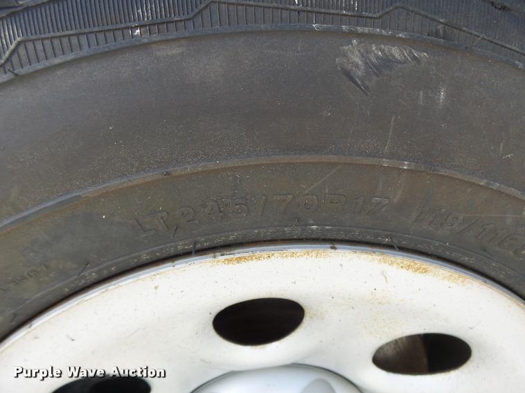 image for item K5600 2009 Chevrolet Silverado 1500 pickup truck