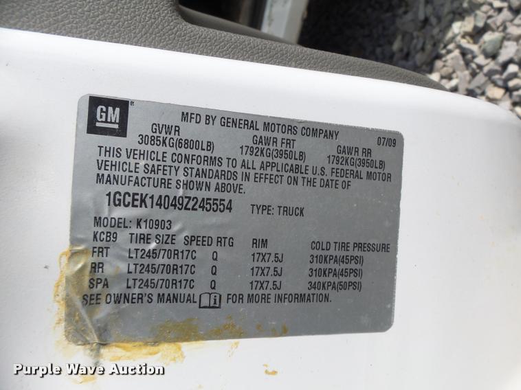 image for item K5600 2009 Chevrolet Silverado 1500 pickup truck