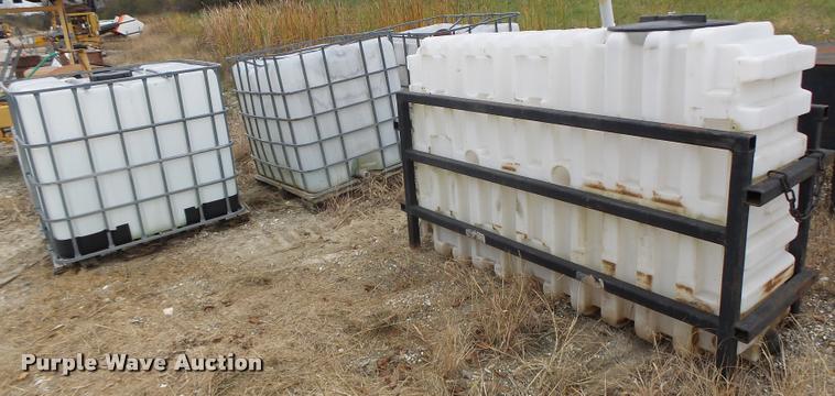 image for item K5615 (6) poly and asphalt tanks