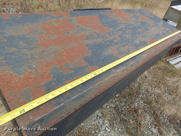 image for item K5615 (6) poly and asphalt tanks