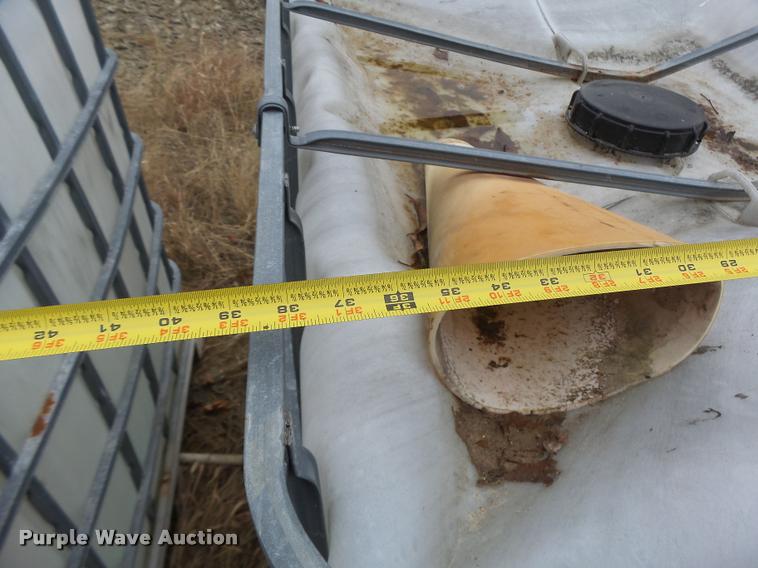 image for item K5615 (6) poly and asphalt tanks