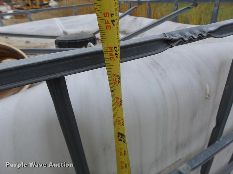 image for item K5615 (6) poly and asphalt tanks