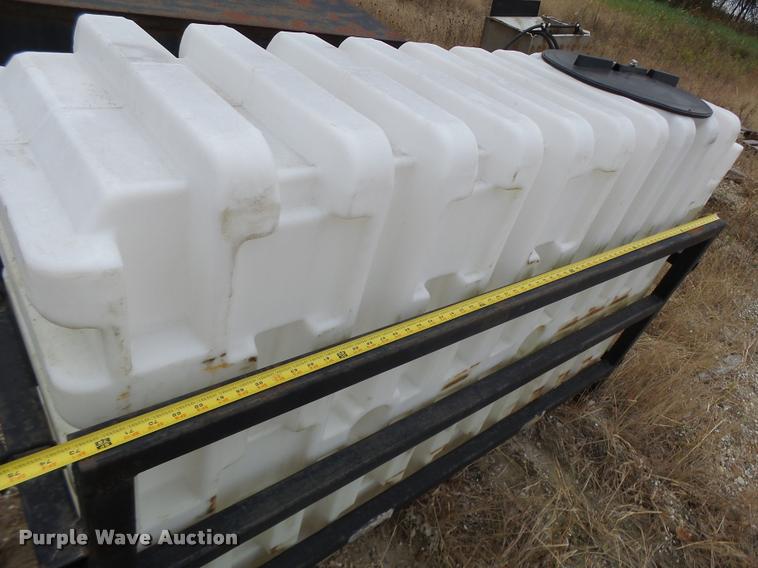 image for item K5615 (6) poly and asphalt tanks