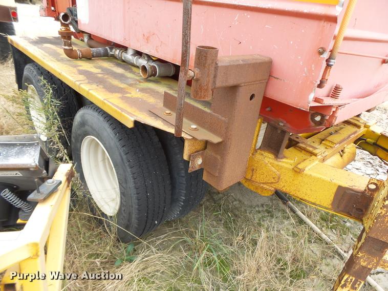 image for item K5616 1997 Shop built FMC C100E1000SB pressure washer trailer