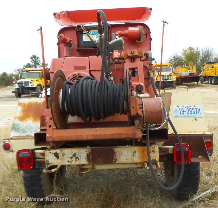 image for item K5617 1997 Shop built FMC D020E500S pressure washer trailer