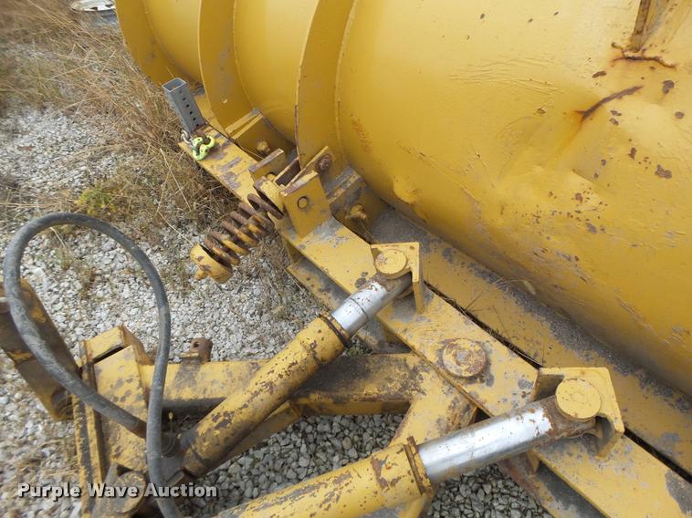 image for item K5618 Snow plow