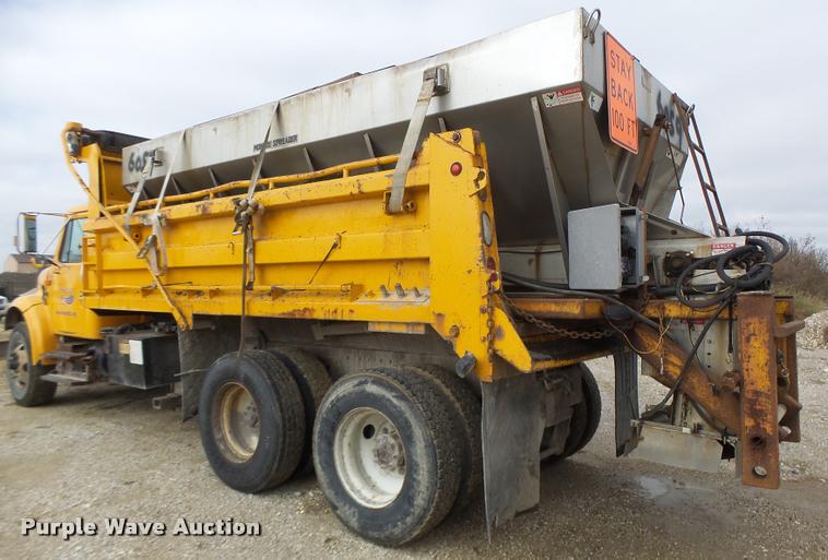 image for item K5620 1999 International 4900 dump truck
