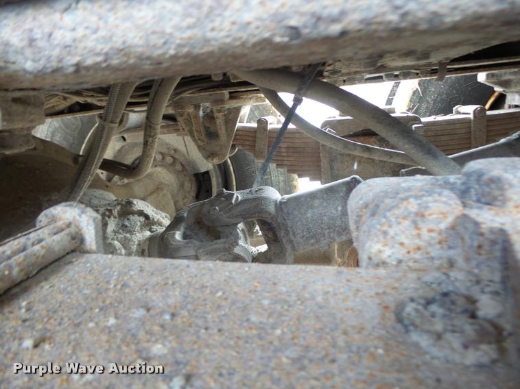 image for item K5620 1999 International 4900 dump truck