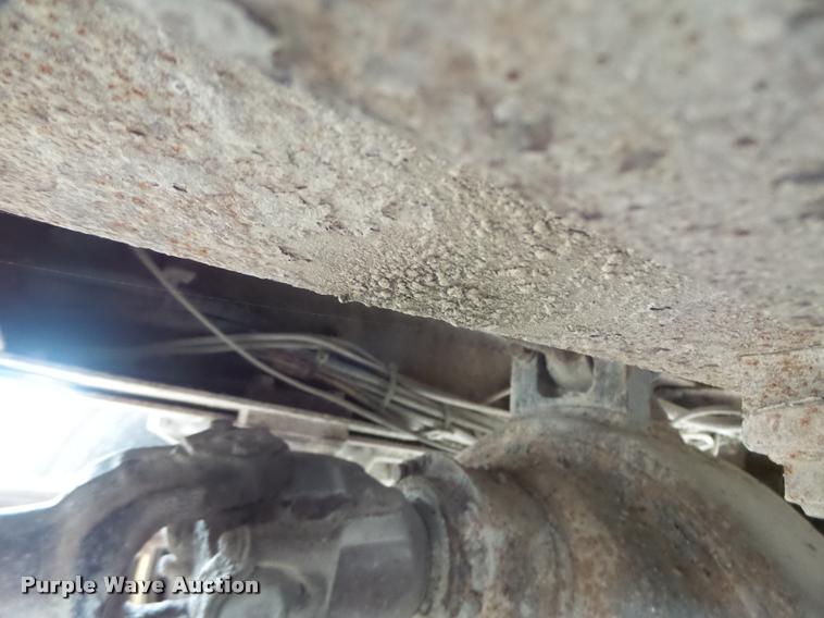 image for item K5620 1999 International 4900 dump truck