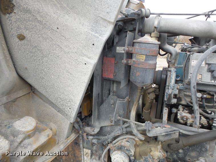 image for item K5620 1999 International 4900 dump truck