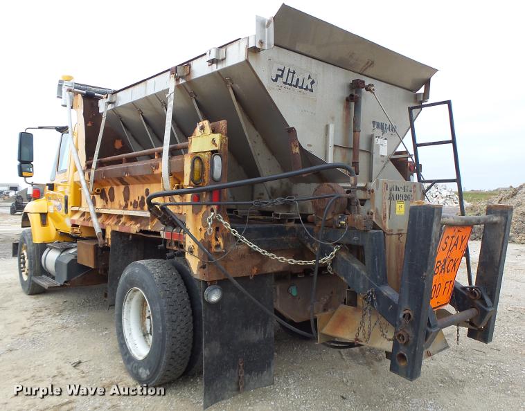 image for item K5621 2006 International 7400 dump truck