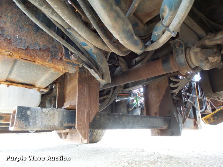 image for item K5621 2006 International 7400 dump truck