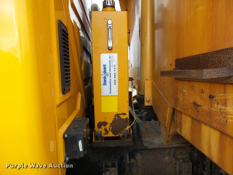 image for item K5621 2006 International 7400 dump truck