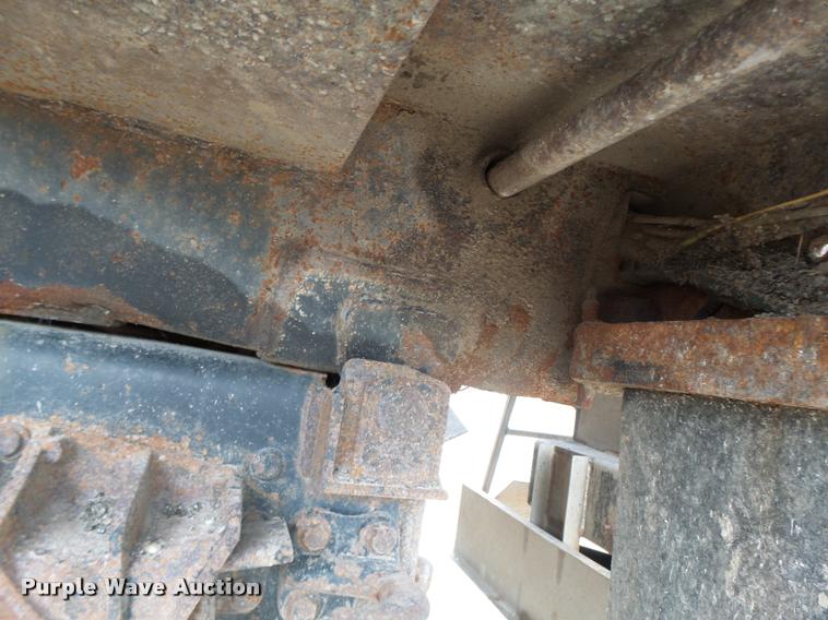 image for item K5621 2006 International 7400 dump truck