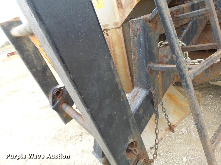 image for item K5621 2006 International 7400 dump truck