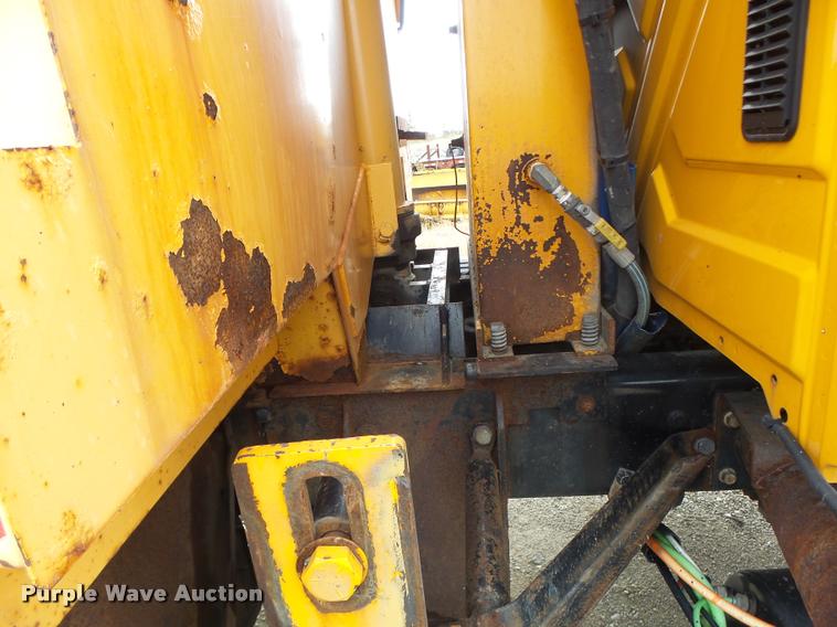 image for item K5621 2006 International 7400 dump truck