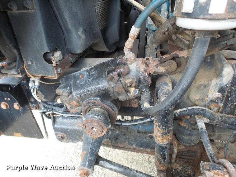 image for item K5621 2006 International 7400 dump truck