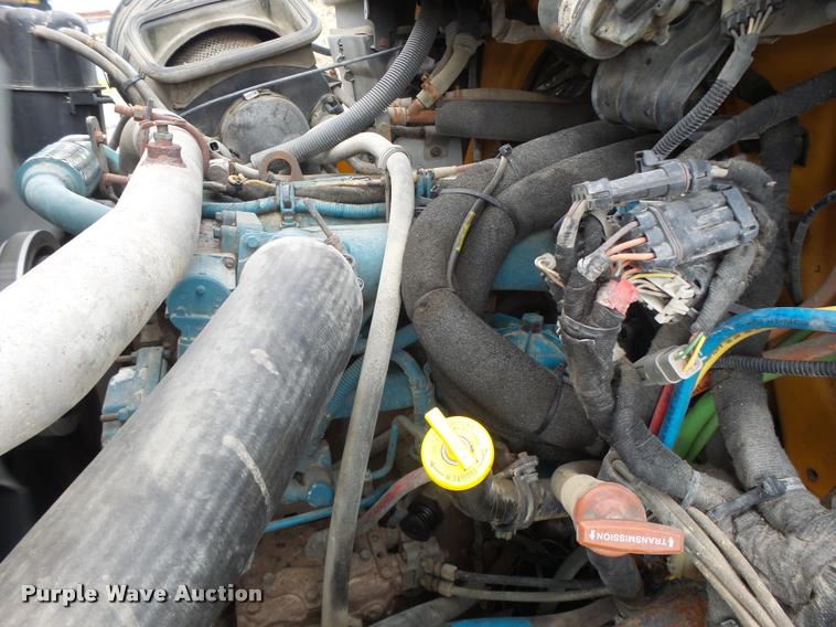 image for item K5621 2006 International 7400 dump truck