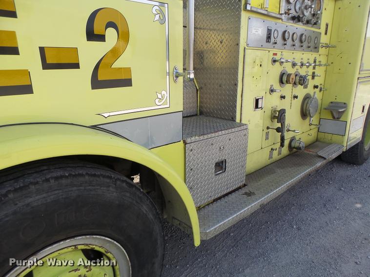 image for item K5632 1978 Seagrave fire truck