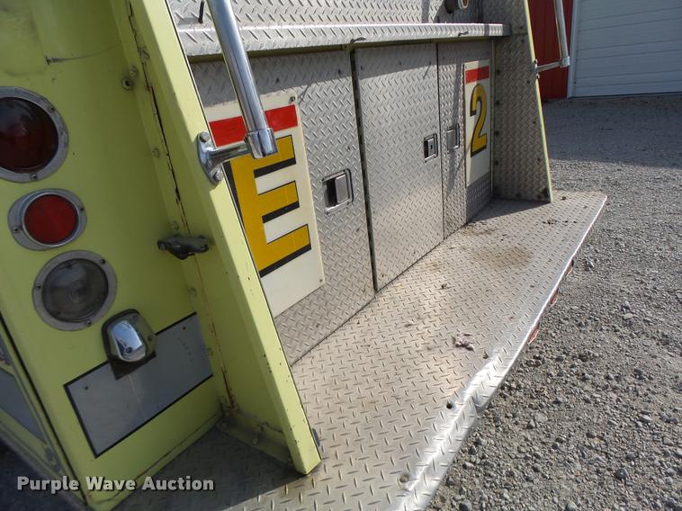 image for item K5632 1978 Seagrave fire truck