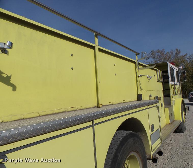 image for item K5632 1978 Seagrave fire truck