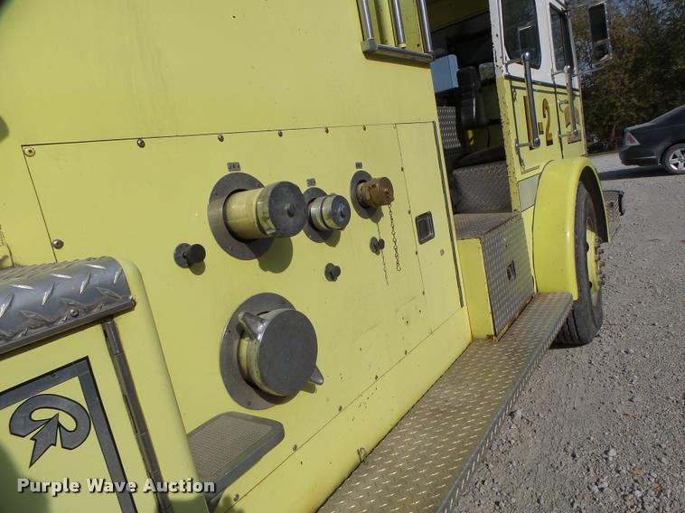 image for item K5632 1978 Seagrave fire truck