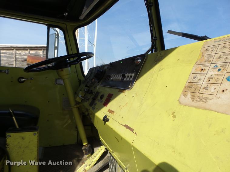 image for item K5632 1978 Seagrave fire truck