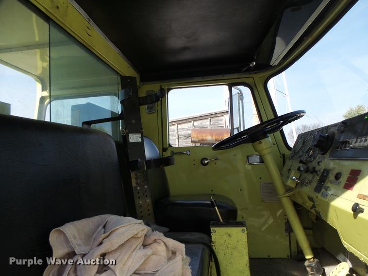 image for item K5632 1978 Seagrave fire truck