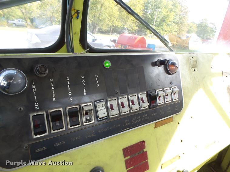 image for item K5632 1978 Seagrave fire truck