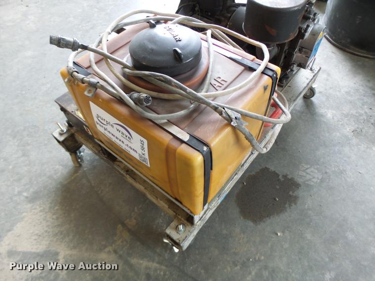 image for item K5645 1988 Curtis Dyna Z2952 mosquito fogger