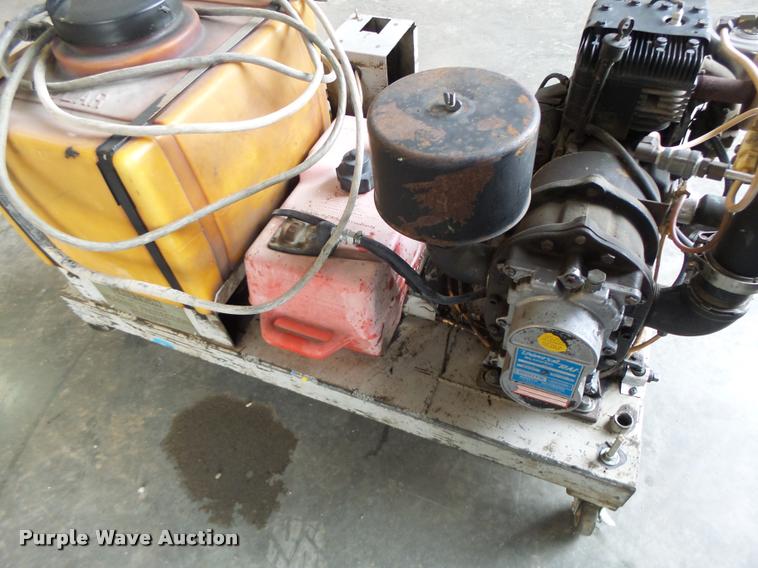 image for item K5645 1988 Curtis Dyna Z2952 mosquito fogger