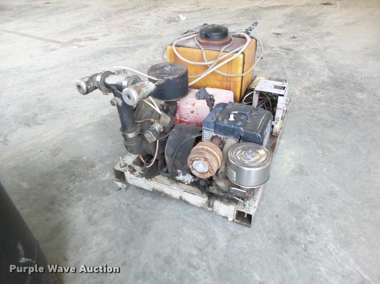 image for item K5645 1988 Curtis Dyna Z2952 mosquito fogger