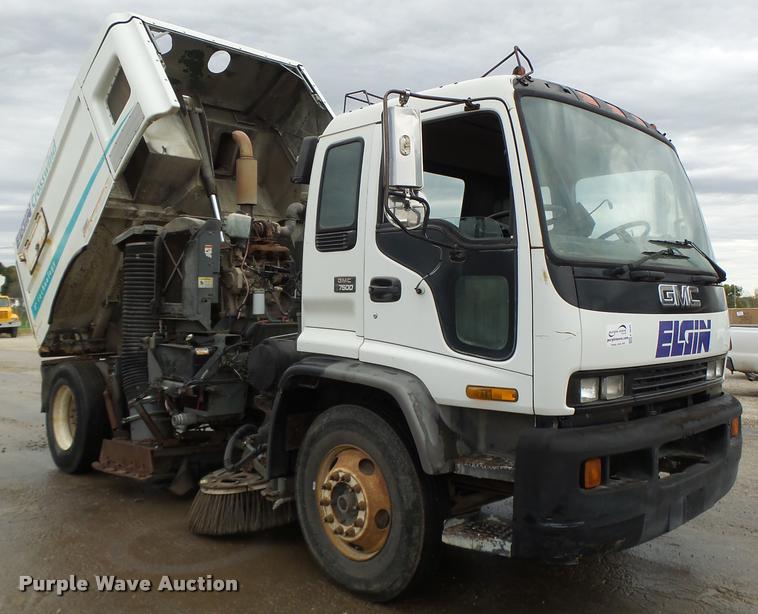 image for item K5646 1998 GMC T7500 street sweeper truck
