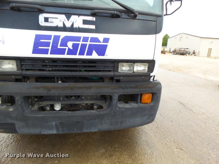 image for item K5646 1998 GMC T7500 street sweeper truck