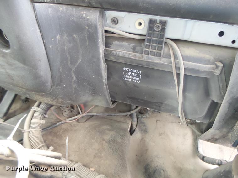 image for item K5646 1998 GMC T7500 street sweeper truck