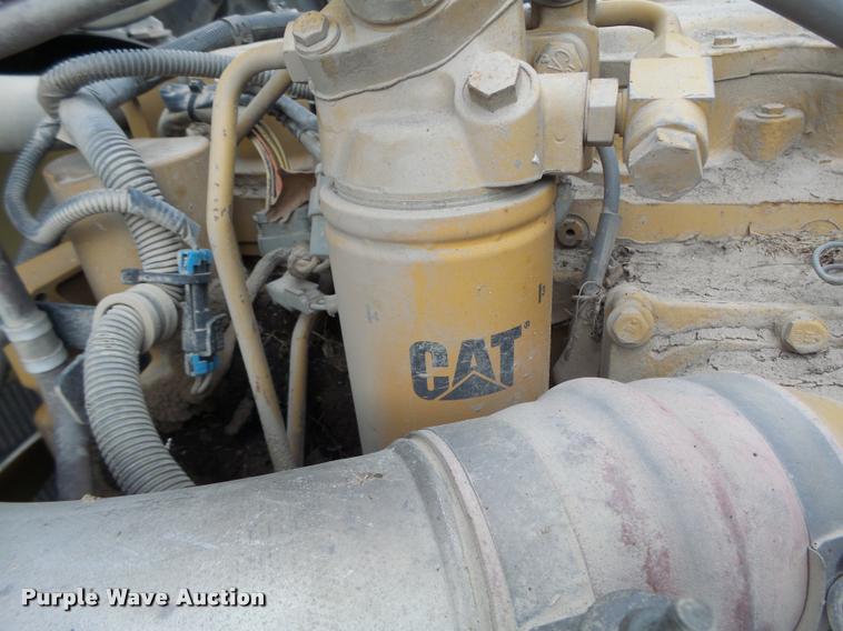 image for item K5646 1998 GMC T7500 street sweeper truck