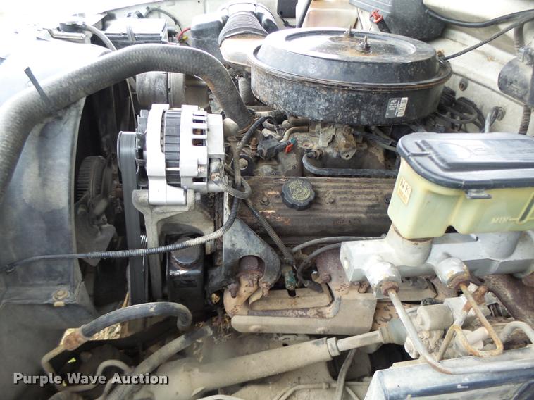 image for item K5647 1994 GMC Sierra 1500 pickup truck