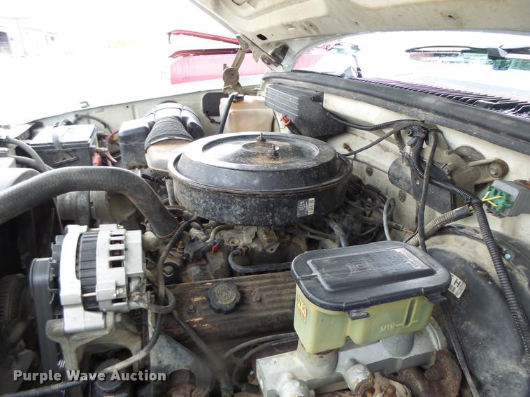 image for item K5647 1994 GMC Sierra 1500 pickup truck