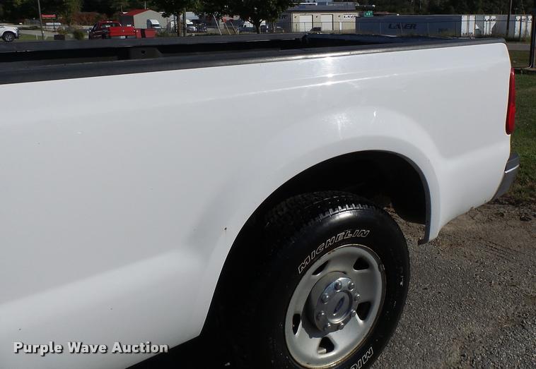 image for item K5657 2008 Ford F250 Super Duty SuperCab pickup truck