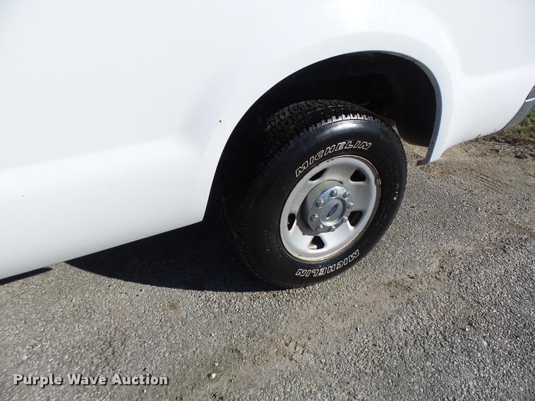 image for item K5657 2008 Ford F250 Super Duty SuperCab pickup truck