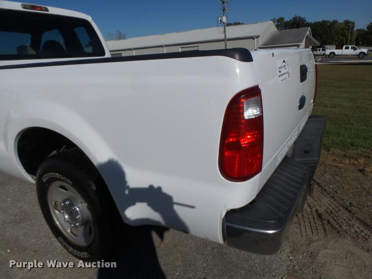 image for item K5657 2008 Ford F250 Super Duty SuperCab pickup truck