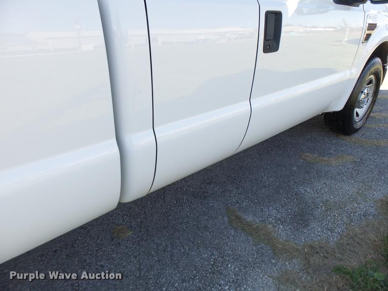 image for item K5657 2008 Ford F250 Super Duty SuperCab pickup truck