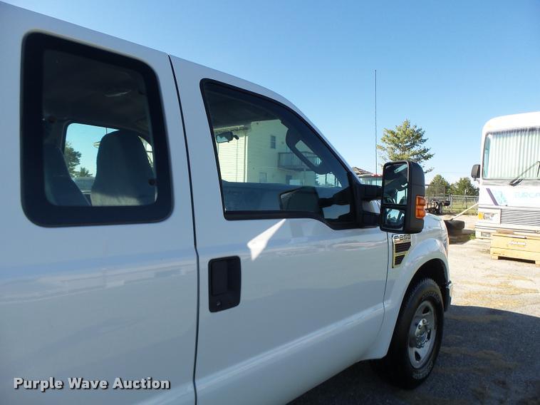 image for item K5657 2008 Ford F250 Super Duty SuperCab pickup truck