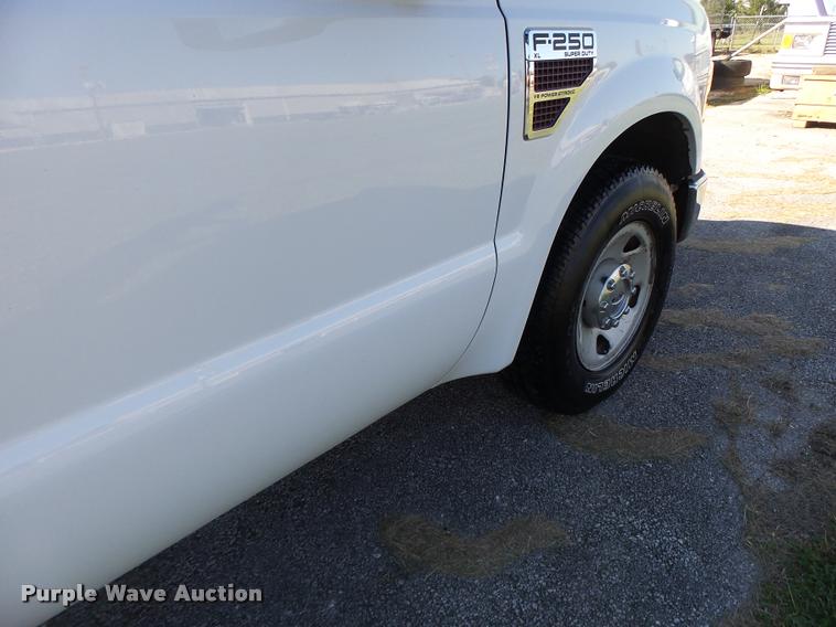 image for item K5657 2008 Ford F250 Super Duty SuperCab pickup truck