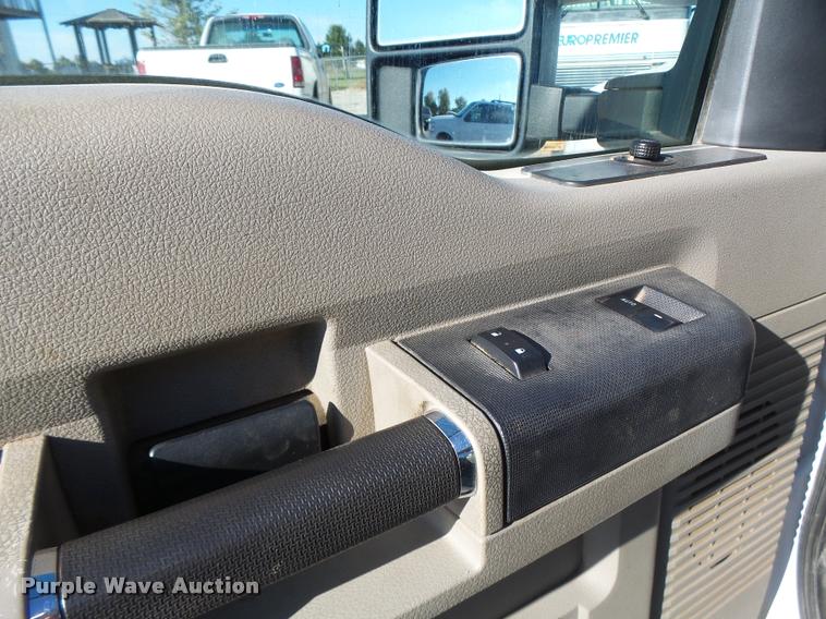 image for item K5657 2008 Ford F250 Super Duty SuperCab pickup truck