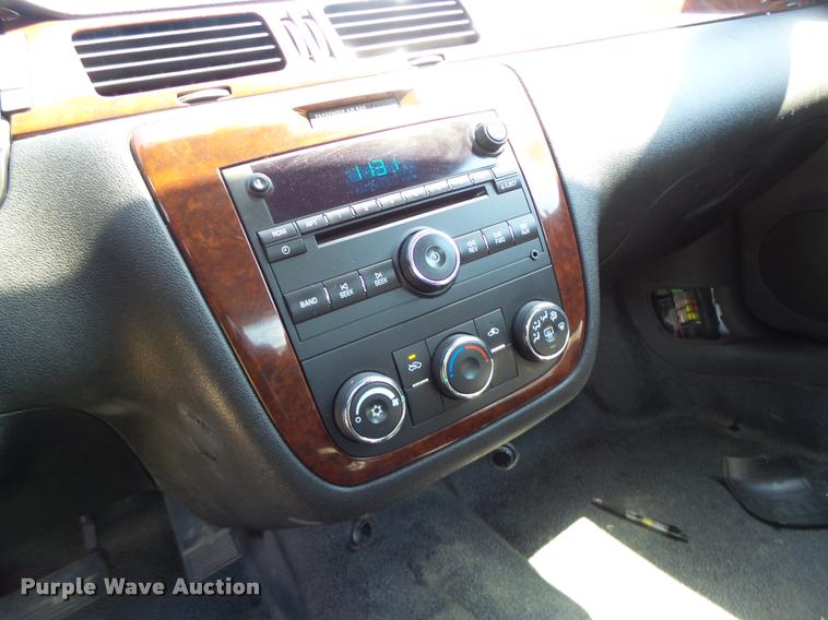 image for item K5685 2006 Chevrolet Impala Police