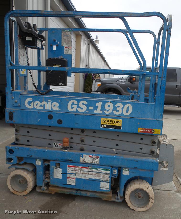 image for item K8071 Genie GS-1930 scissor lift