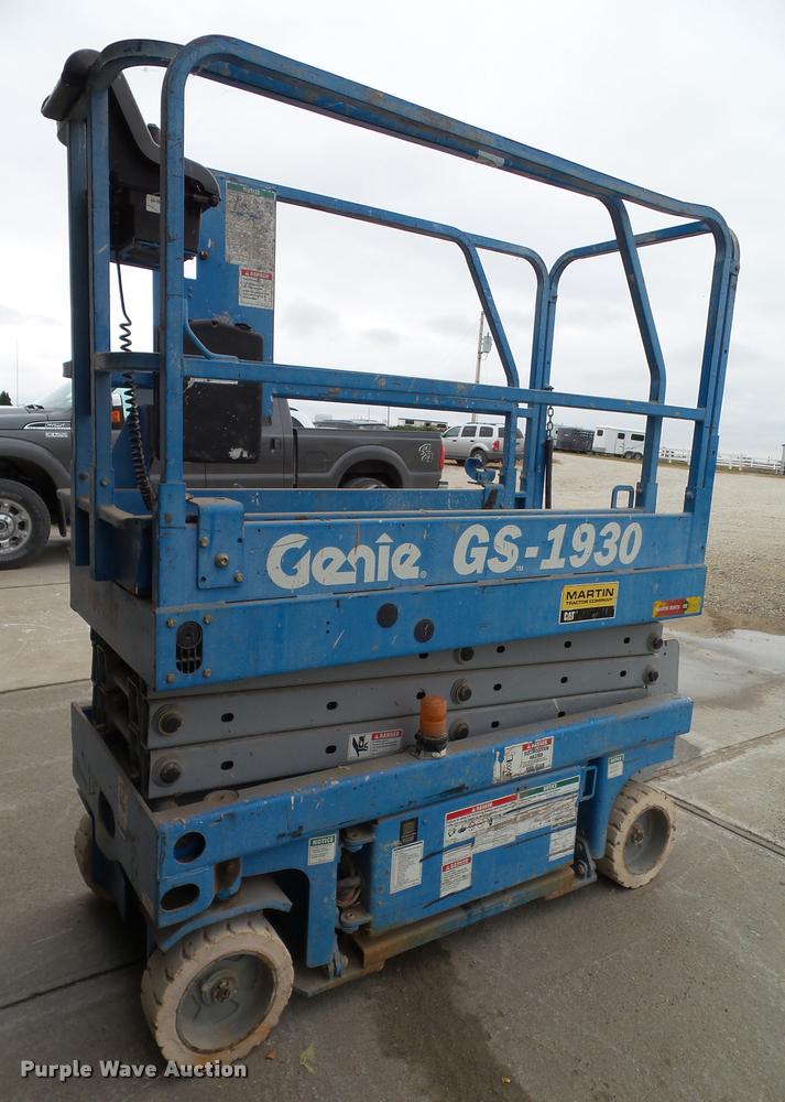 image for item K8071 Genie GS-1930 scissor lift